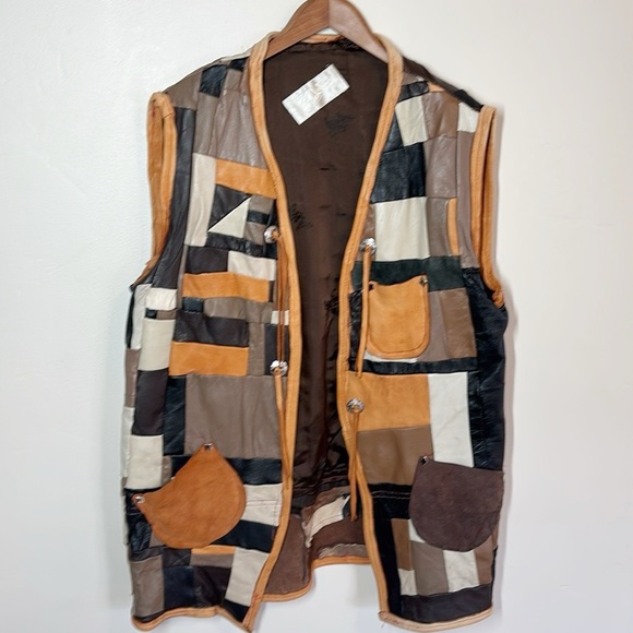 Vintage 70’s Lester Conklin Patchwork Leather Vest - Picture 9 of 9
